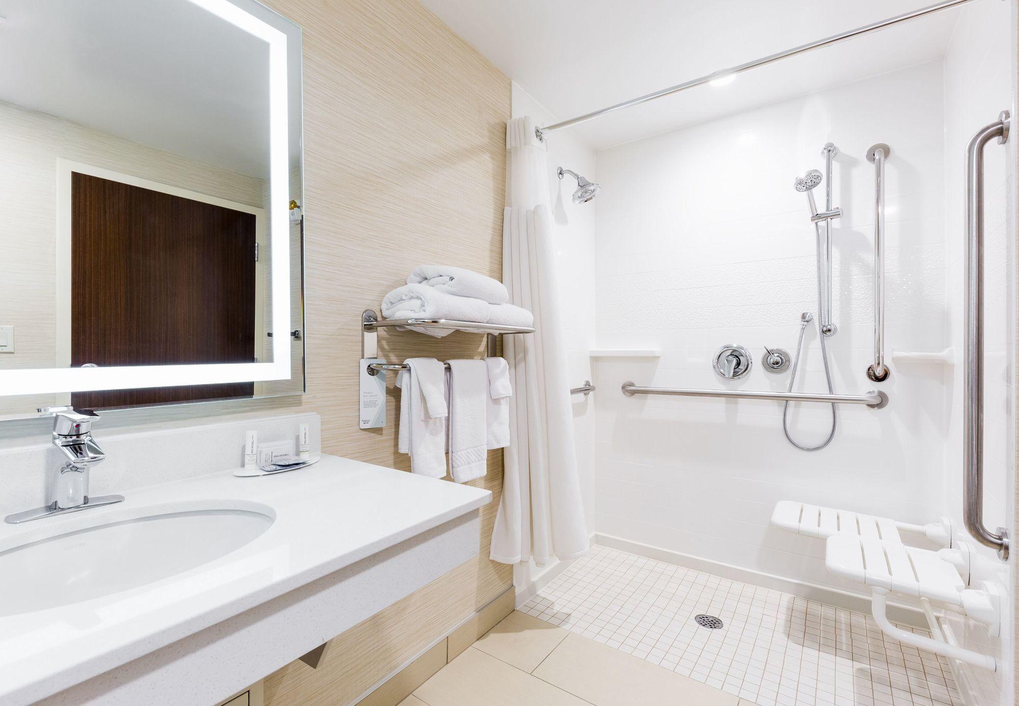 Fairfield Inn & Suites By Marriott Edmonton North Exteriér fotografie